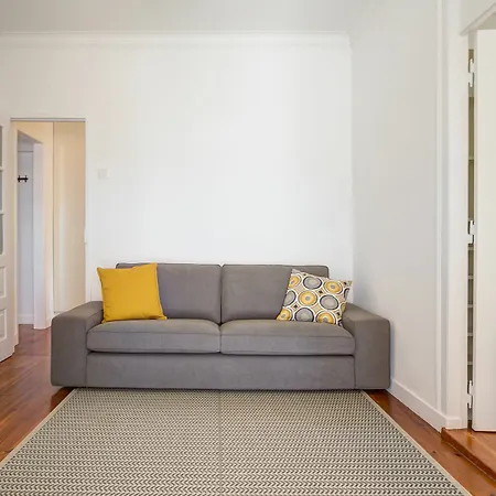 Principe Real Views By Homing Apartament *